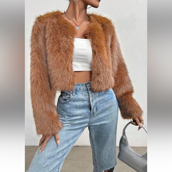Luxe apricot open front vegan fur coat - Picture 2 of 6
